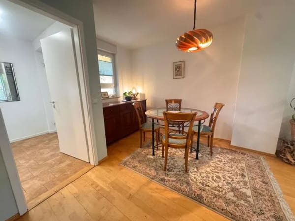 Immobilie in Stahnsdorf - Geräumiges Haus mit 6 Zimmern, Süd-/West-Ausrichtung, Keller, Garage, Carport u. neuer EBK! - Bild 3