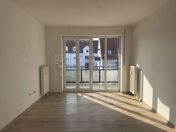 Immobilie in Dohna - 3 Zimmer Wohnung mit Balkon und Tiefgaragen Einzelstellplatz in Dohna - Bild 2