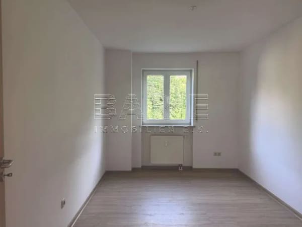 Immobilie in Dohna - 3 Zimmer Wohnung mit Balkon und Tiefgaragen Einzelstellplatz in Dohna - Bild 4