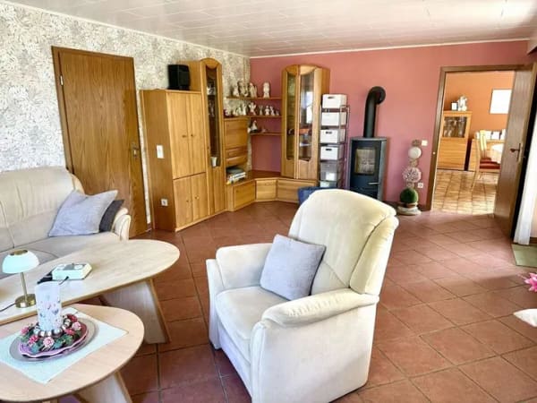 Immobilie in Weißenhorn - Schönes Einfamilienhaus
mit tollem Garten
in Weißenhorn-Bubenhausen - Bild 3