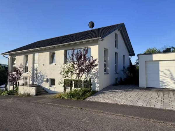 Immobilie in Roigheim - "Modernes Architektenhaus in Roigheim – schönes Wohnen mit Weitblick - Bild 1