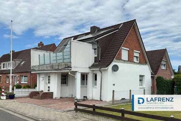 Immobilie in Fehmarn - Viel Platz für zwei Generationen – Zweifamilienhaus mit großem Garten in Burg - Bild 2