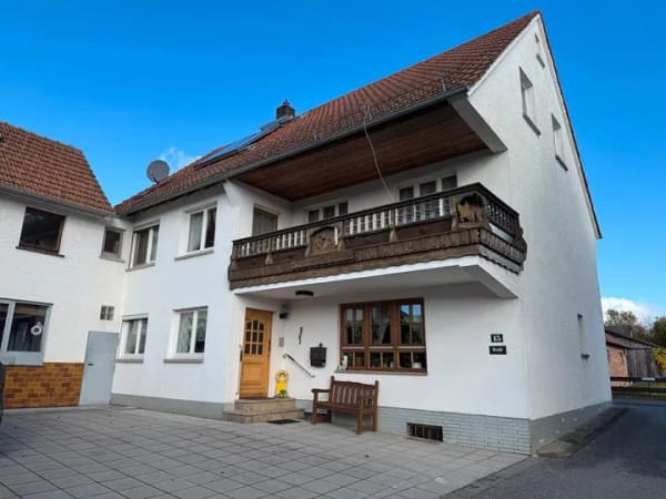 Immobilie in Lauterbach - Gewerbeimmobilie mit Wohnhaus und Garten - Bild 0