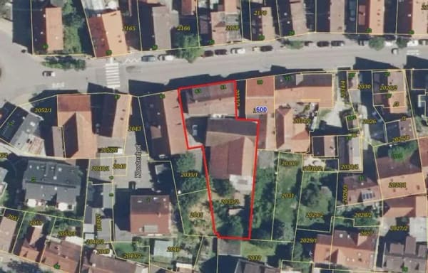 Immobilie in Ludwigsburg - Abriss - Immobilienpaket mit Entwicklungspotential - Großes Altbau-Objekt mit Innenhof und Scheune - Bild 3