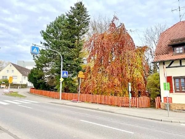 Immobilie in Neresheim - Repräsentatives Wohnhaus mit Klosterblick und großem Grundstück - Bild 1