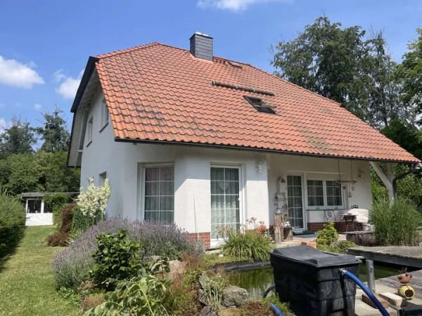 Immobilie in Thale - Paradies für Naturliebhaber direkt am Wald mit Kamin, Carport, Teich, Nebengelass, Ruhe u.v.m. .. - Bild 0