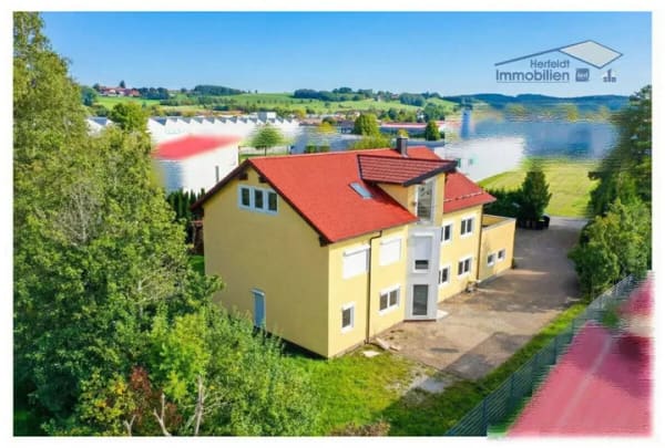 Immobilie in Ottobeuren - 9% Rendite! Vielseitiges Wohn- und Gewerbeanwesen mit zusätzlichem Baugr. für Gewerbe in Ottobeuren - Bild 1