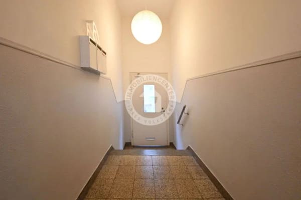 Immobilie in Gelsenkirchen - Mehrfamilienhaus mit viel Altbaucharme  und Ausbaureserve! - Bild 1