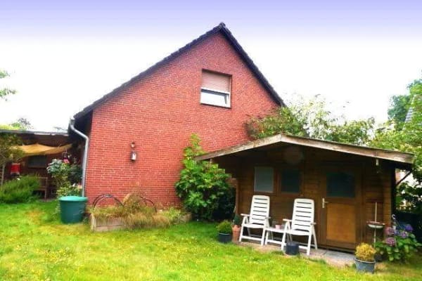Immobilie in Cadenberge - Familienfreundliches Haus mit Großer Terrasse in Cadenberge - Bild 2