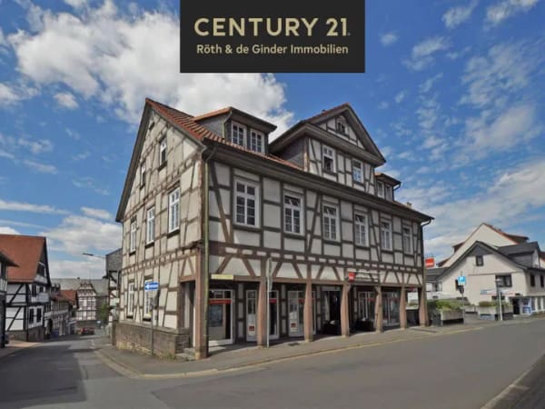 Immobilie in Grünberg - Historisches Ertragsobjekt mit Charakter - Fachwerkhaus im Herzen von Grünberg - Bild 0