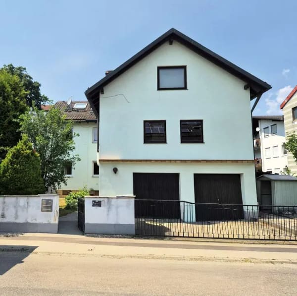 Immobilie in Rohrbach - Sanierungsbedürftiges Dreifamilienhaus mit großem Entwicklungspotenzial - Bild 0
