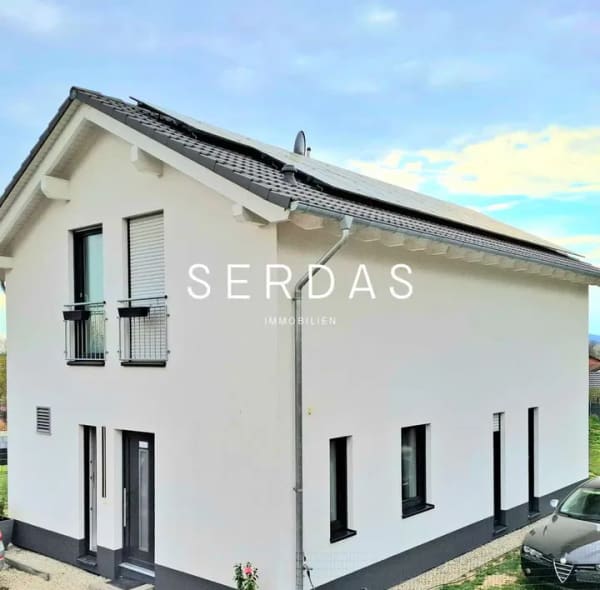 Immobilie in Pemfling - Modernes Einfamilienhaus mit zukunftssicherer Energieversorgung - Bild 0