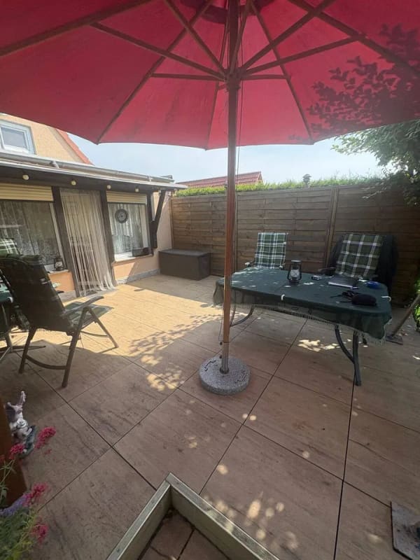 Immobilie in Erfurt - +++ Bungalow ++ Ferienbungalow ++ in ruhiger Gartenanlage von Erfurt ++ Ideal zum Entspannen +++ - Bild 1