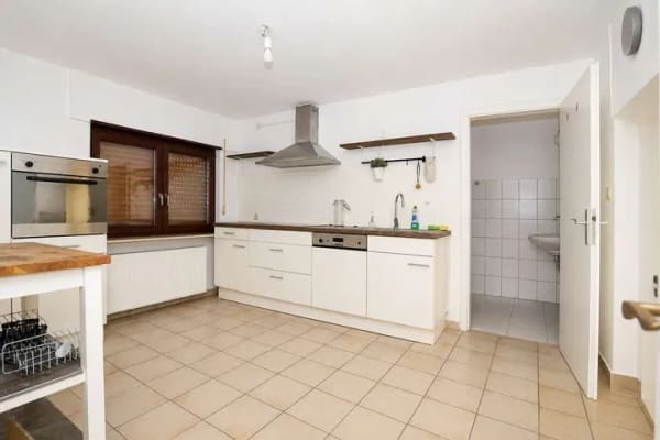 Immobilie in Bolanden - Flexibles Zuhause mit zwei Eingängen und Garten - Bild 1
