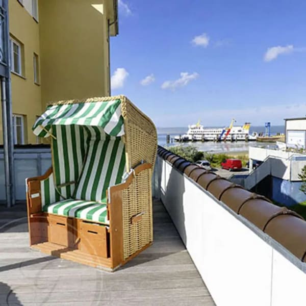 Immobilie in Wittdün auf Amrum - GI „Sonnendeck“ mit Meerblick und Ferienwohnung - Bild 0