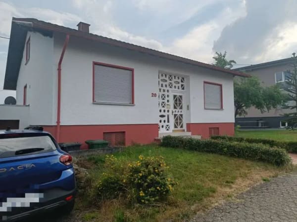 Immobilie in Heiligenroth - Provisionsfrei* Freistehendes Einfamilienhaus auf 650 m² Grundstück in ruhiger 30er-Zone - Bild 1