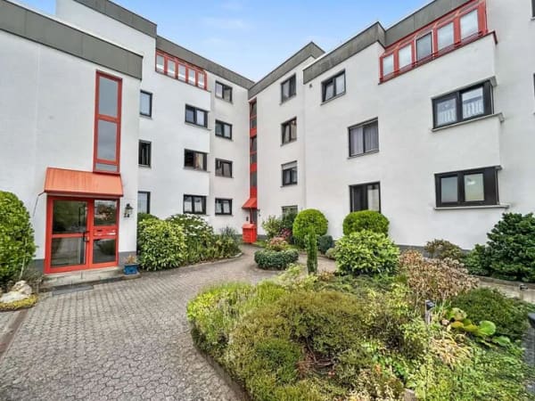Immobilie in Bornheim - Erbpacht: Attraktive 3-Zimmer-Eigentumswohnung als Investment in Bornheim - Bild 0