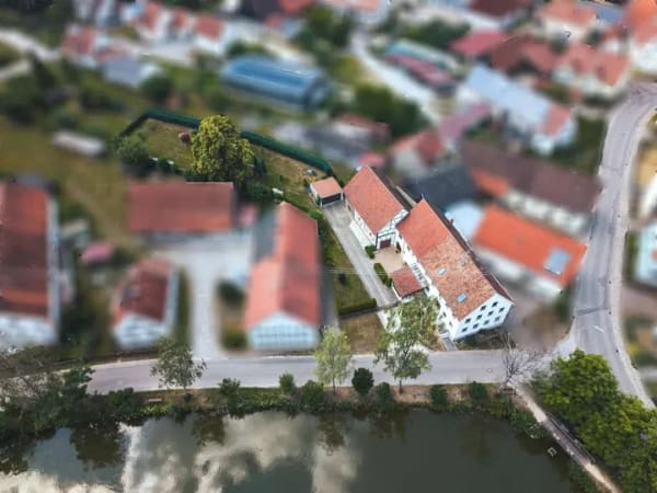 Immobilie in Ellzee - Tradition trifft auf Potenzial: Ehemaliges Bauernhaus mit Seeblick in Stoffenried  - Bild 1