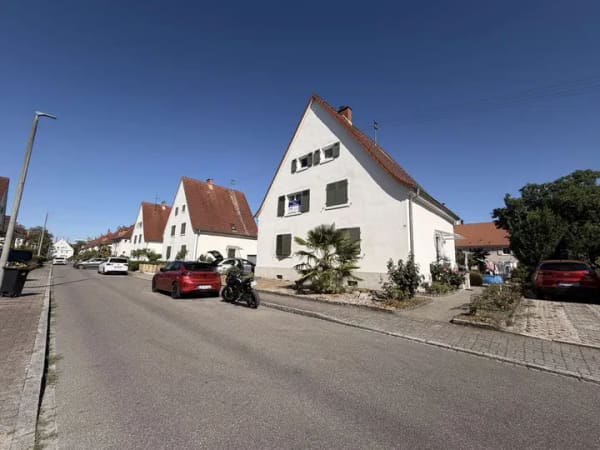 Immobilie in Weil am Rhein - Ruhig und Zentral in Weil- DHH mit viel Potenzial! - Bild 0