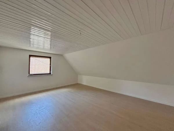 Immobilie in Bretzfeld - Familienfreundliches Einfamilienhaus in ruhiger Lage von Waldbach - Bild 3