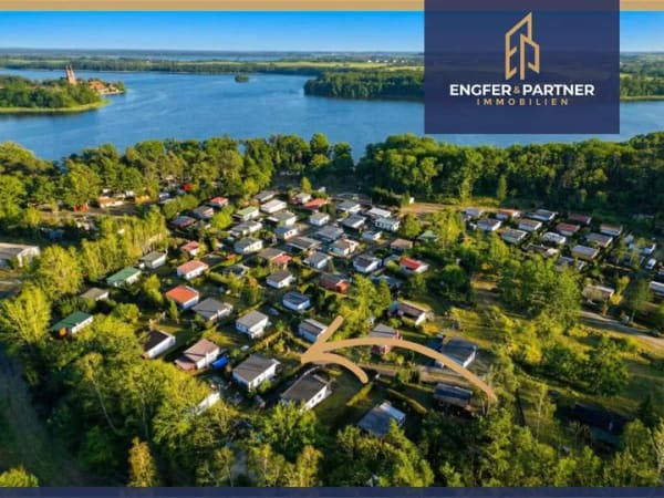 Immobilie in Dobbertin - Liebevoll modernisierter Ferienbungalow auf Eigentumsland nahe dem Dobbertiner See! - Bild 0
