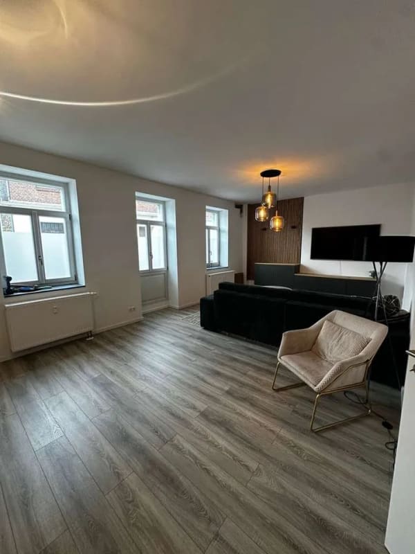 Immobilie in Stolberg - Denkmalgeschütztes Wohnhaus mit drei vermieteten Einheiten in Stolberg-Zweifall - Bild 3