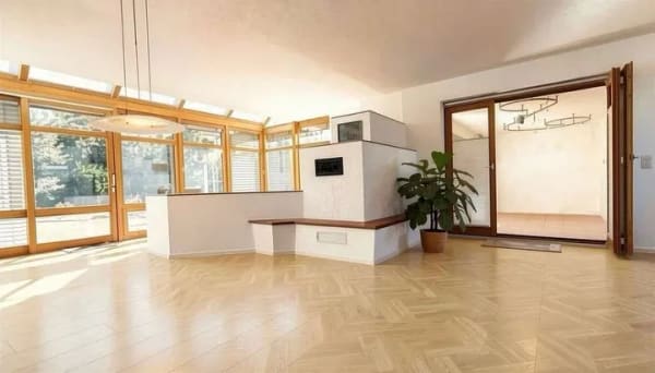 Immobilie in Ahorn - Perfektes Familienwohnhaus in Ahorn bei Coburg - mit allem "was das Herz begehrt" - Bild 2