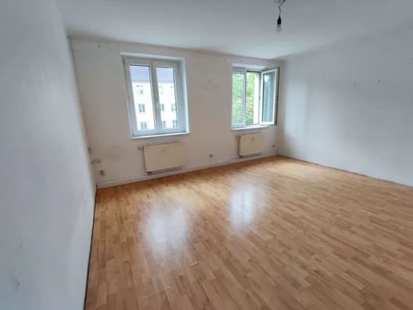 Immobilie in Oelsnitz/Erzgeb. - Große Eigentumswohnung zur Eigennutzung oder Vermietung in Oelsnitz - Bild 4