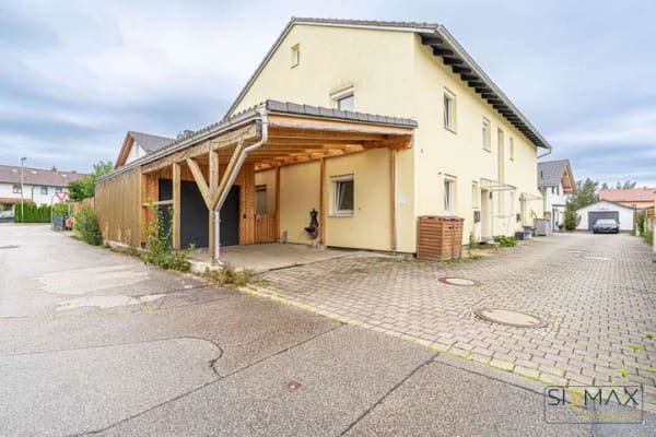 Immobilie in Hohenlinden - Freundliche Doppelhaushälfte am Ebersberger Forst mit viel Potential - Bild 0