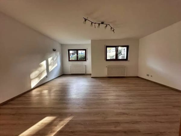 Immobilie in Rottenburg am Neckar - Super Kapitalanlage: 1-Zimmer-Appartement +++ Komplett renoviert +++ Stellplatz UND TG inklusive +++ - Bild 3