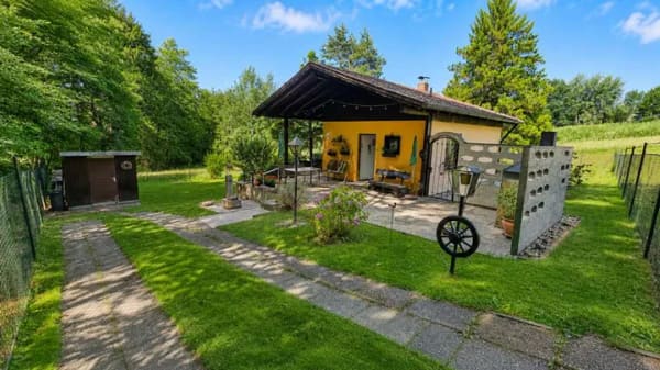 Immobilie in Neuburg am Inn - Kleines Ferienhaus auf großzügigem Naturgrundstück
Autobahn deutlich hörbar! - Bild 3