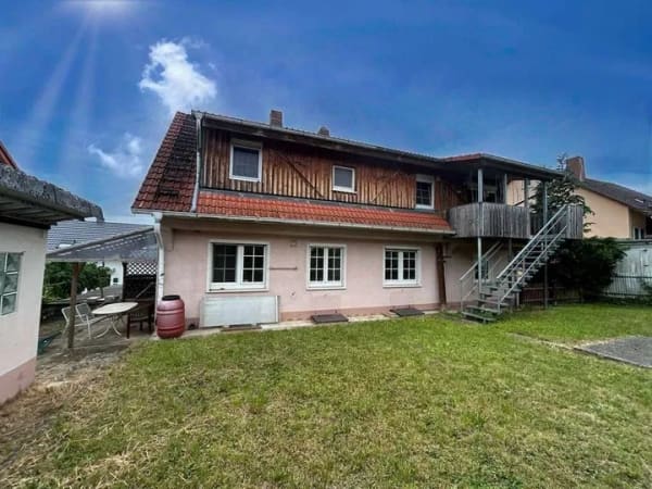 Immobilie in Osterburken - Platz für Ihre Wohnideen – Ein- bis Zweifamilienhaus in gewachsener Wohnlage - Bild 1