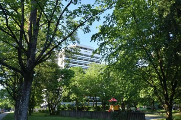Immobilie in Taufkirchen - ProEigentum: Familienwohnung mit Alpenblick: 102 m², 2 Loggien, TG-Stellplatz und 4-Zimmer-Potenzial - Bild 0