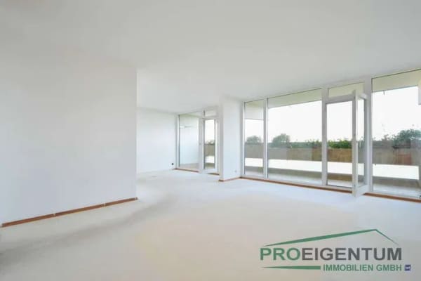 Immobilie in Taufkirchen - ProEigentum: Familienwohnung mit Alpenblick: 102 m², 2 Loggien, TG-Stellplatz und 4-Zimmer-Potenzial - Bild 1