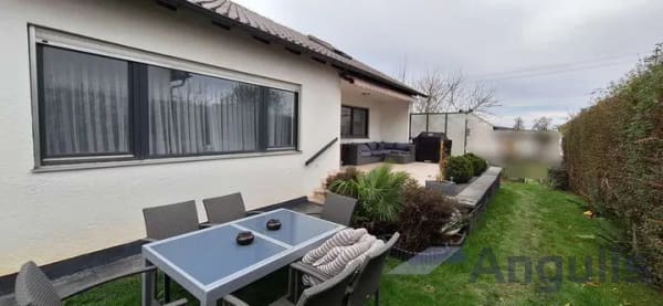 Immobilie in Horgau - Einfamilienhaus mit Garten, Terrasse und Sauna - Bild 0