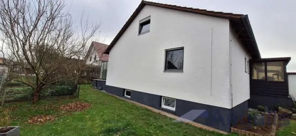 Immobilie in Horgau - Einfamilienhaus mit Garten, Terrasse und Sauna - Bild 2