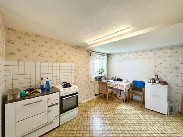 Immobilie in Elchesheim-Illingen - Ein Zuhause zum Verwirklichen – mit Garten, Schopf und Garage! - Bild 2