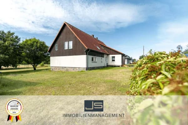 Immobilie in Grünow - Ein Zuhause mit Weitblick auf 4.543 m² Grundstück für Menschen mit Ideen - Bild 0