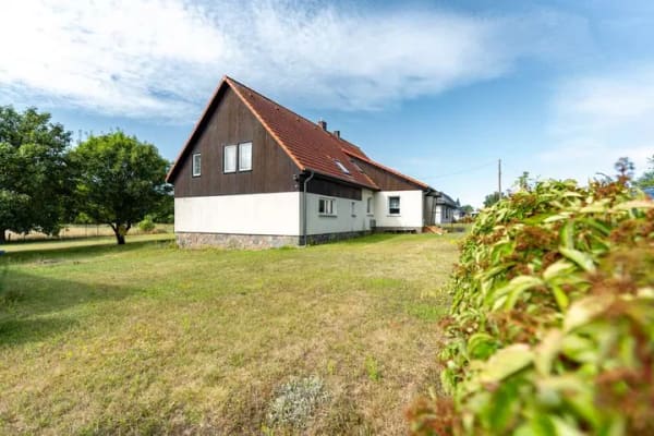 Immobilie in Grünow - Ein Zuhause mit Weitblick auf 4.543 m² Grundstück für Menschen mit Ideen - Bild 3
