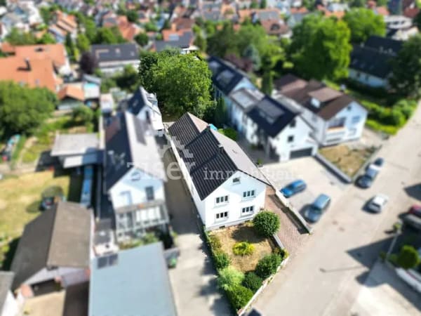 Immobilie in Rust - Großes Grundstück – interessant für Bauträger -  Einfamilienhaus in begehrter Lage von Rust - Bild 1