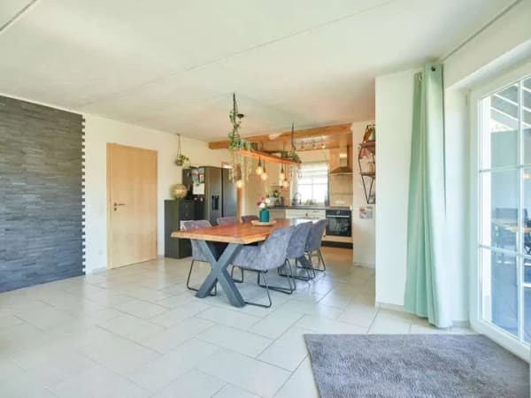 Immobilie in Mengkofen - Familienglück in ruhiger Lage - Gepflegtes Einfamilienhaus mit Werkstatt und PV- Anlage - Bild 4