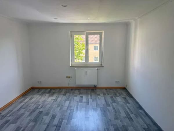 Immobilie in Schongau - 3 Zimmer Wohnung im 1. Obergeschoss inkl. Stellplatz - Bild 3