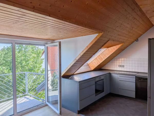 Immobilie in Rödersheim-Gronau - Maisonette mit Galerie: Heizung & Fassade neu, Stellplatz — Rödersheim-Gronau - Bild 0