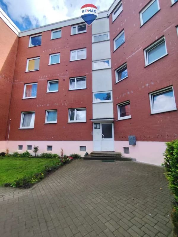 Immobilie in Stade - 3-Zimmer-Eigentumswohnung mit Balkon in beliebter Wohnlage von Stade - Bild 1