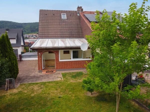 Immobilie in Blumberg - *** Gemütliches Siedlungshaus mit pflegeleichtem Garten in Blumberg! *** - Bild 3