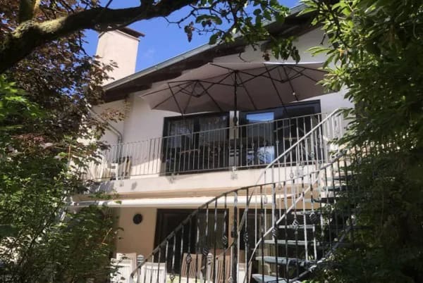 Immobilie in Gerbstedt - Mansfeld-Südharz OT Gerbstedt: Einfamilienhaus auf großem Grundstück, Pool - Bild 0