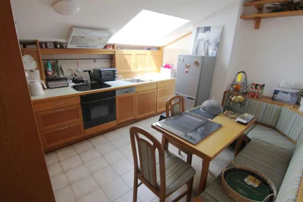 Immobilie in Kirchham - Exklusive Dachgeschosswohnung mit traumhaftem Weitblick – Wohnen über den Dächern von Kirchham! - Bild 4