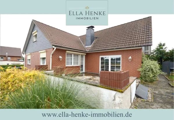 Immobilie in Liebenburg - Freistehendes Einfamilienhaus in Feldrandlage mit 2 Bädern, Einbauküche + Keller... - Bild 0