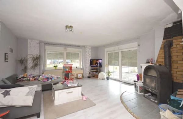 Immobilie in Liebenburg - Freistehendes Einfamilienhaus in Feldrandlage mit 2 Bädern, Einbauküche + Keller... - Bild 4