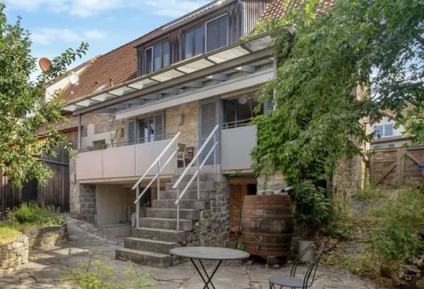 Immobilie in Sommerhausen - Familientraum: Natursteinhaus im schönen Sommerhausen - Bild 1